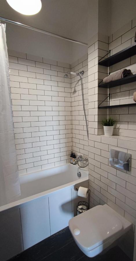 Przestronny Apartament W Centrum Lejlighed Warszawa Eksteriør billede